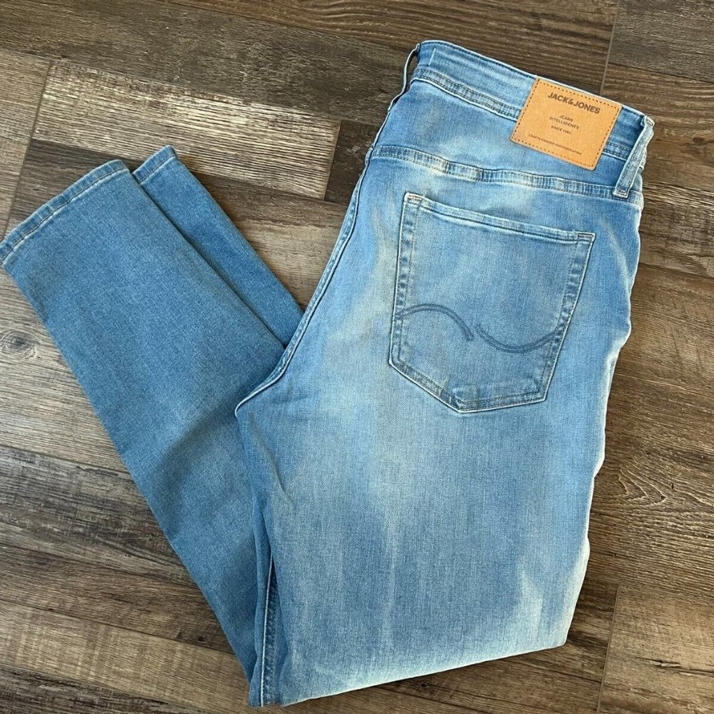 Jack & Jones Light Wash Slim Straight Men’s Jeans